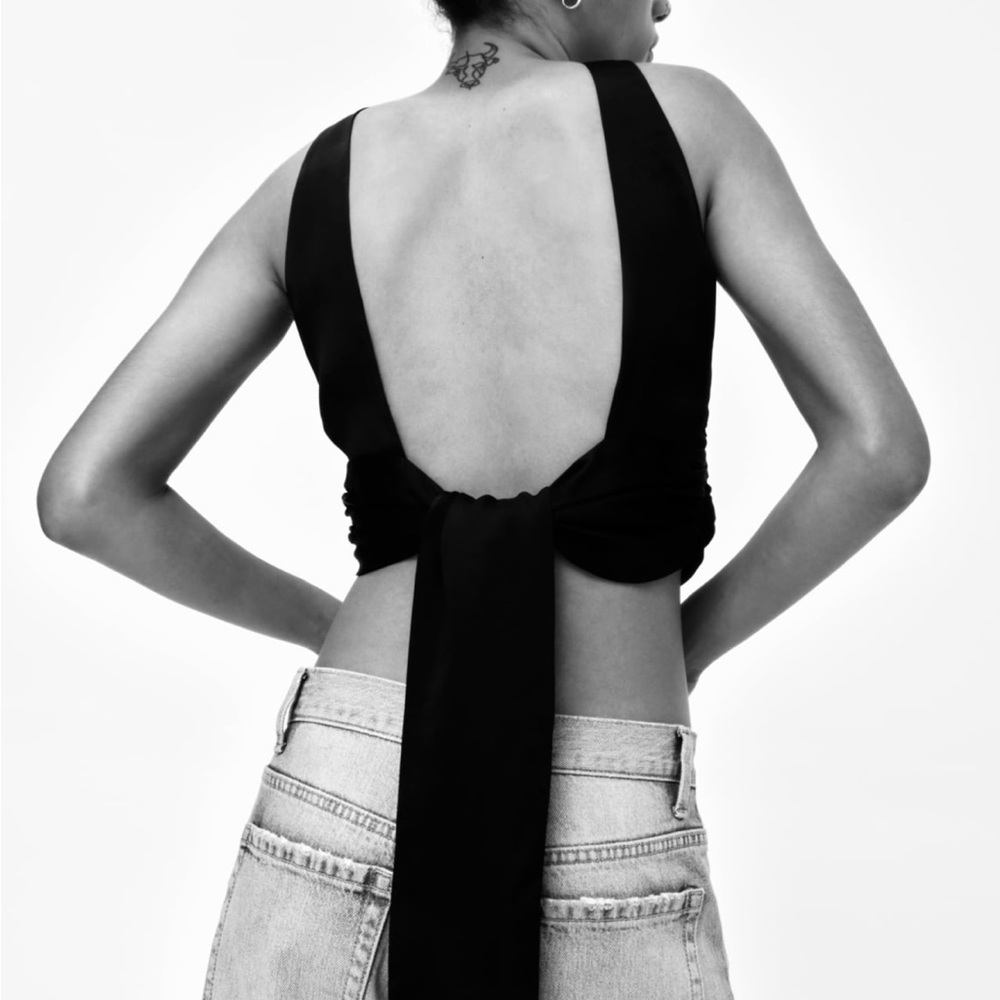 Magnifique Haut satiné Zara